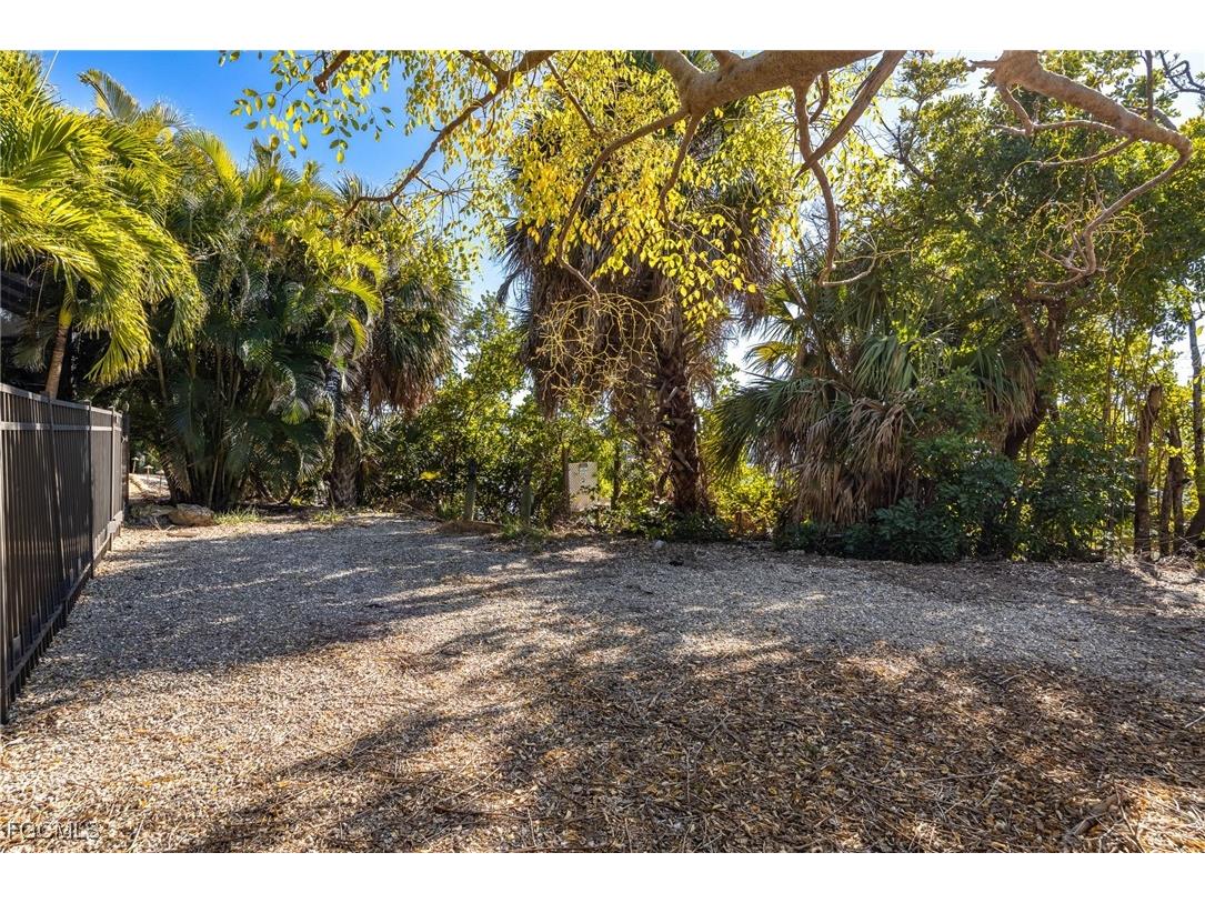 3557 Sea Holly Lane Saint James City FL 33956 2026005309 image40