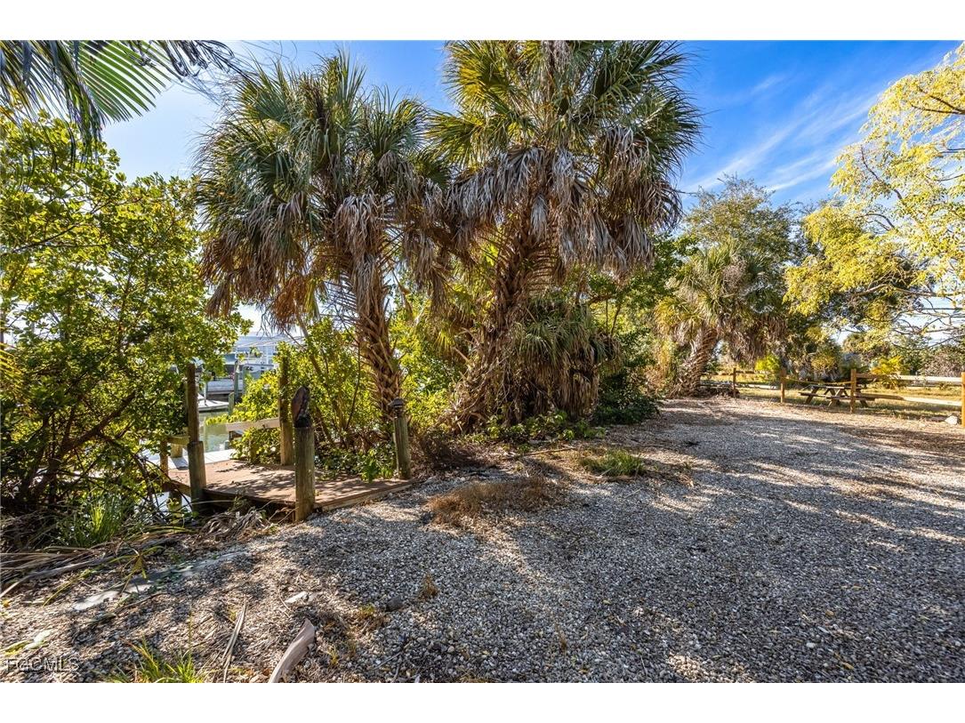 3557 Sea Holly Lane Saint James City FL 33956 2026005309 image41