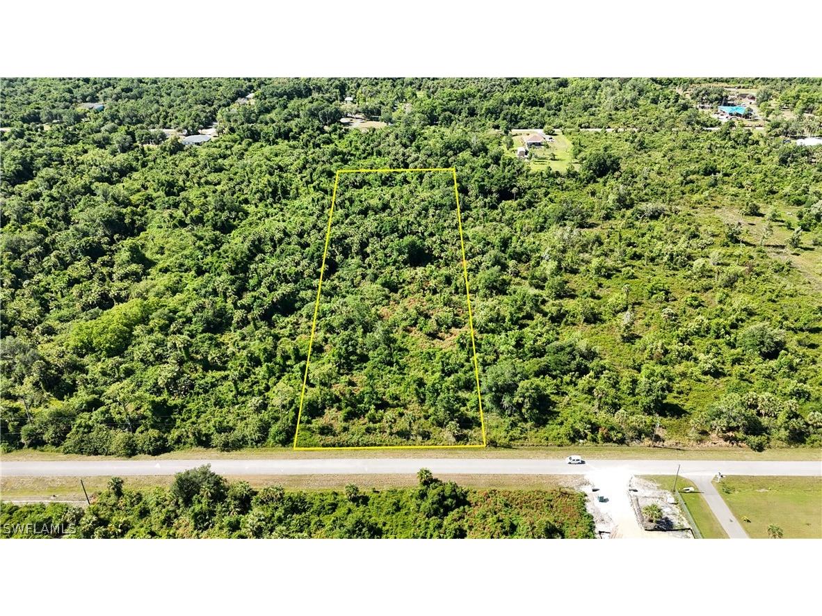 3560 22nd Avenue SE Naples FL 34117 224038721 image1