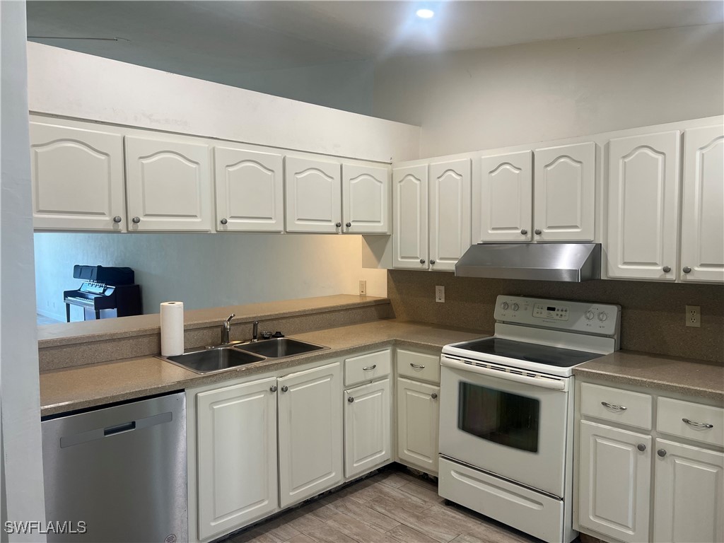 3560 Antarctic Circle #2202 Naples FL 34112 225076778 image12