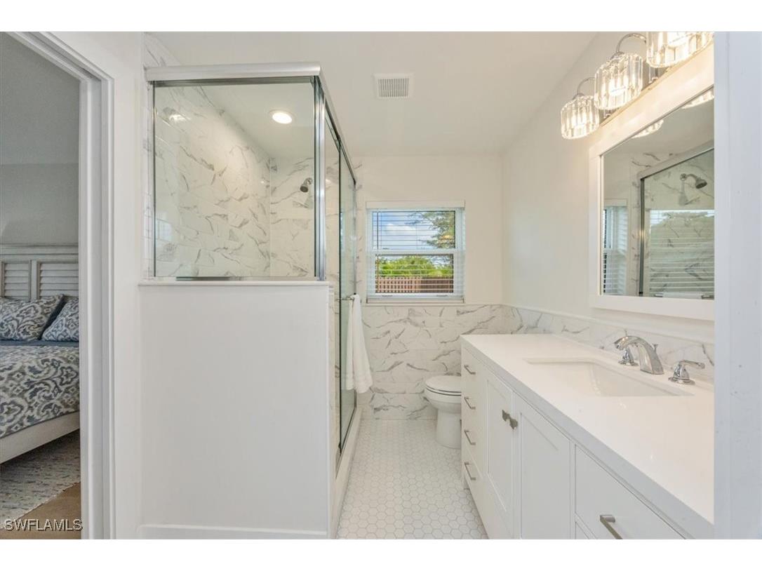 3560 Corana Way Naples FL 34105 225077366 image15