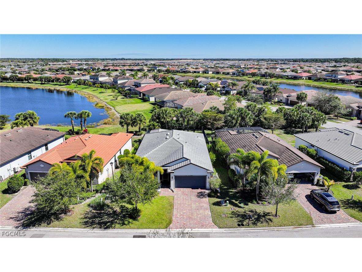 3560 E Hampton Circle Alva FL 33920 2026010107 image2