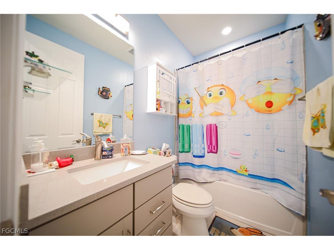 3560 E Hampton Circle Alva FL 33920 2026010107 image23