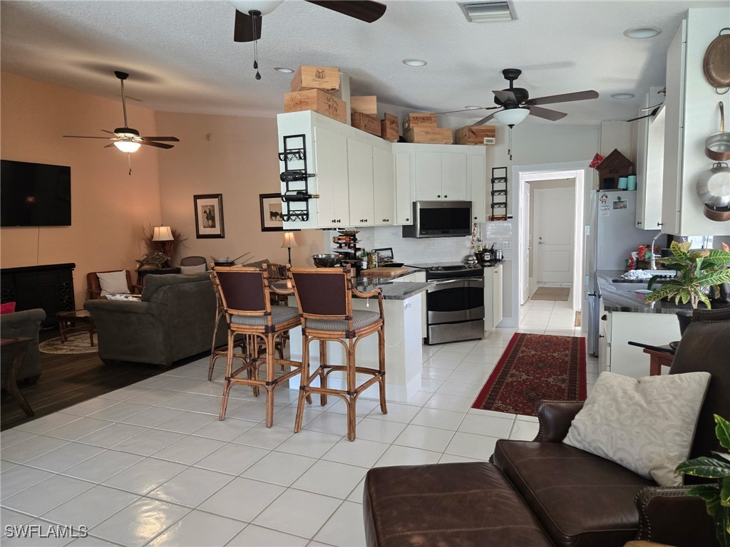 3560 El Verdado Court Naples FL 34109 225071173 image3