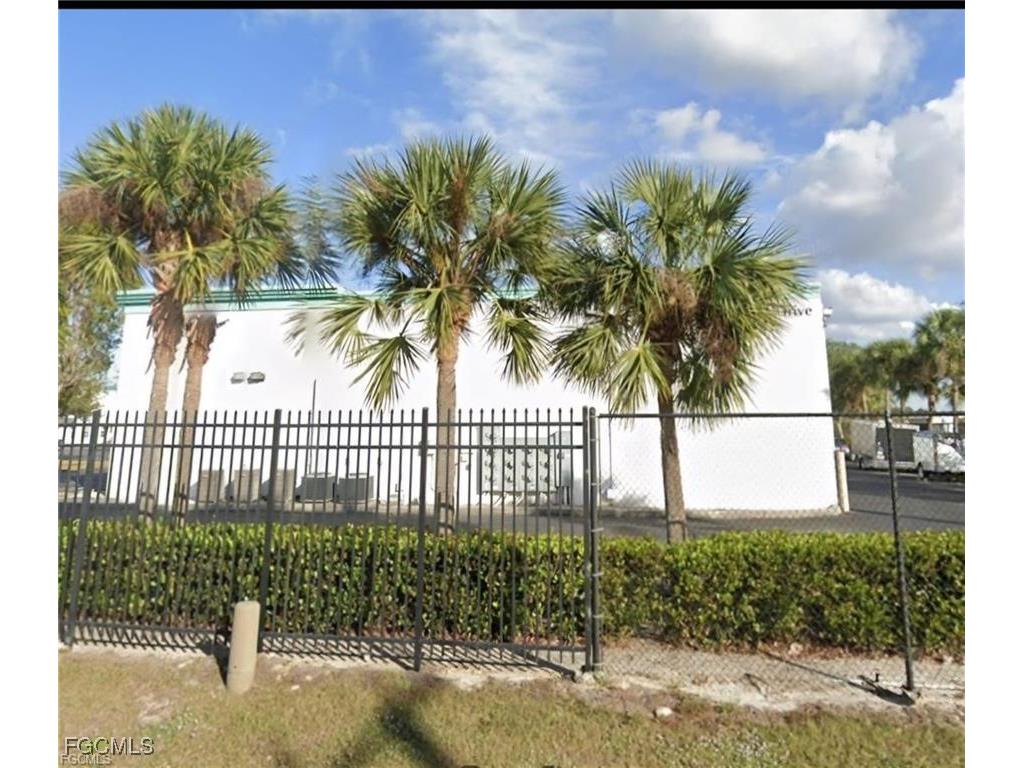 3560 Work Drive #B6 Fort Myers FL 33916 2025007970 image8