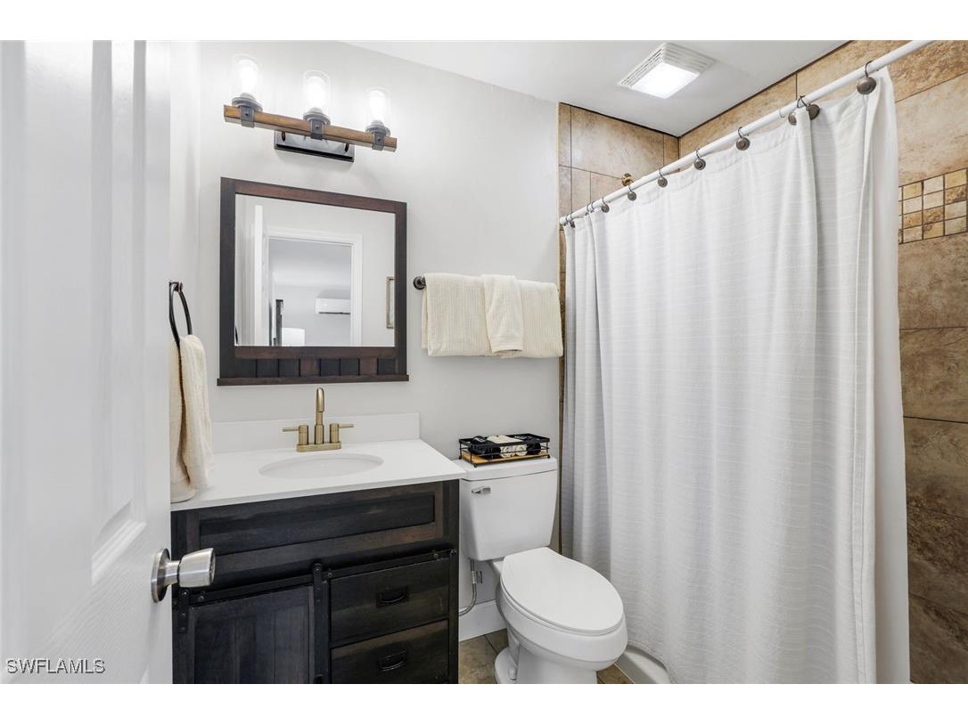 3561 Thomasson Drive Naples FL 34112 226004200 image14