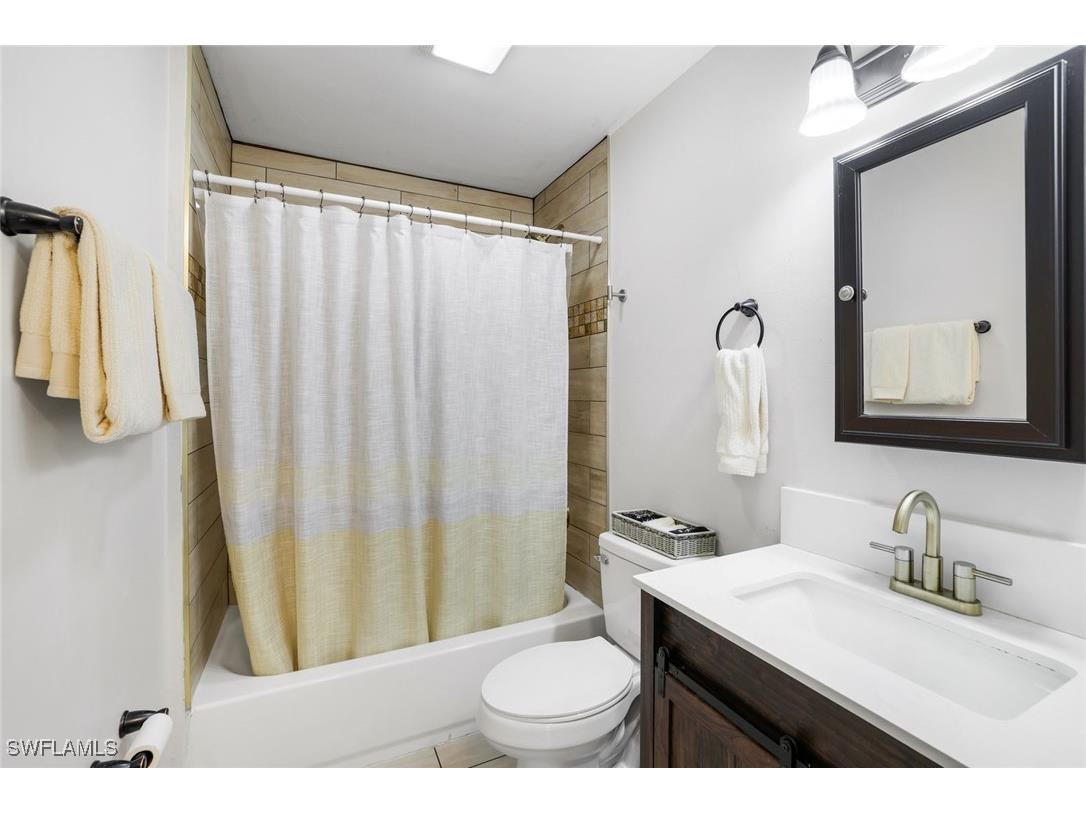 3561 Thomasson Drive Naples FL 34112 226004200 image16