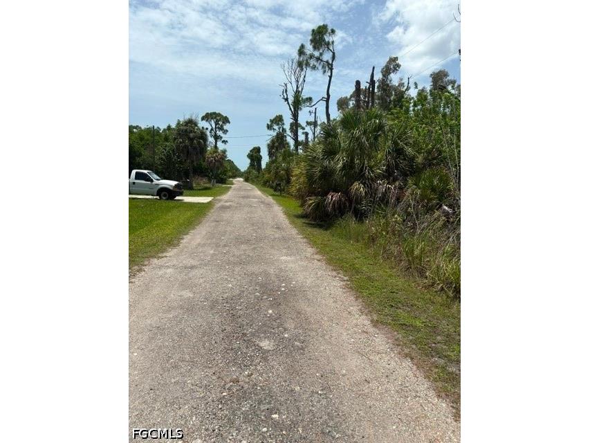 3563 Snow Bird Lane Saint James City FL 33956 2026029041 image2