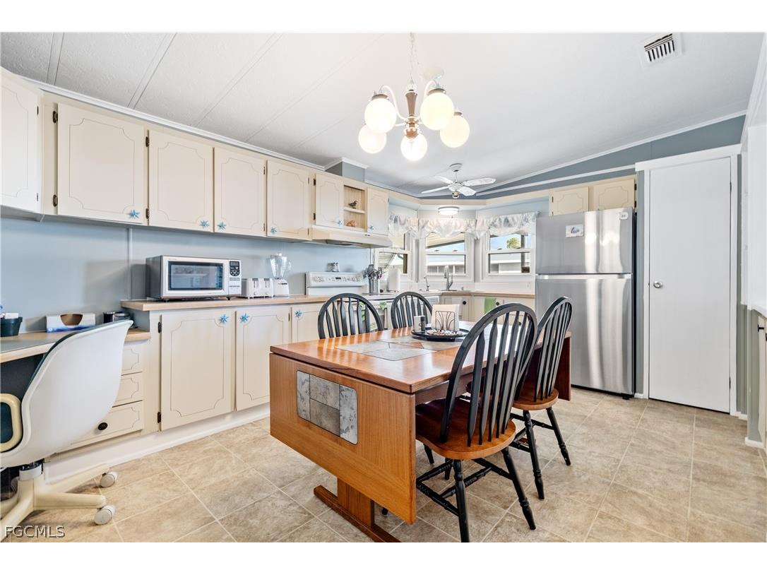 3564 Celestial Way North Fort Myers FL 33903 2026007621 image10