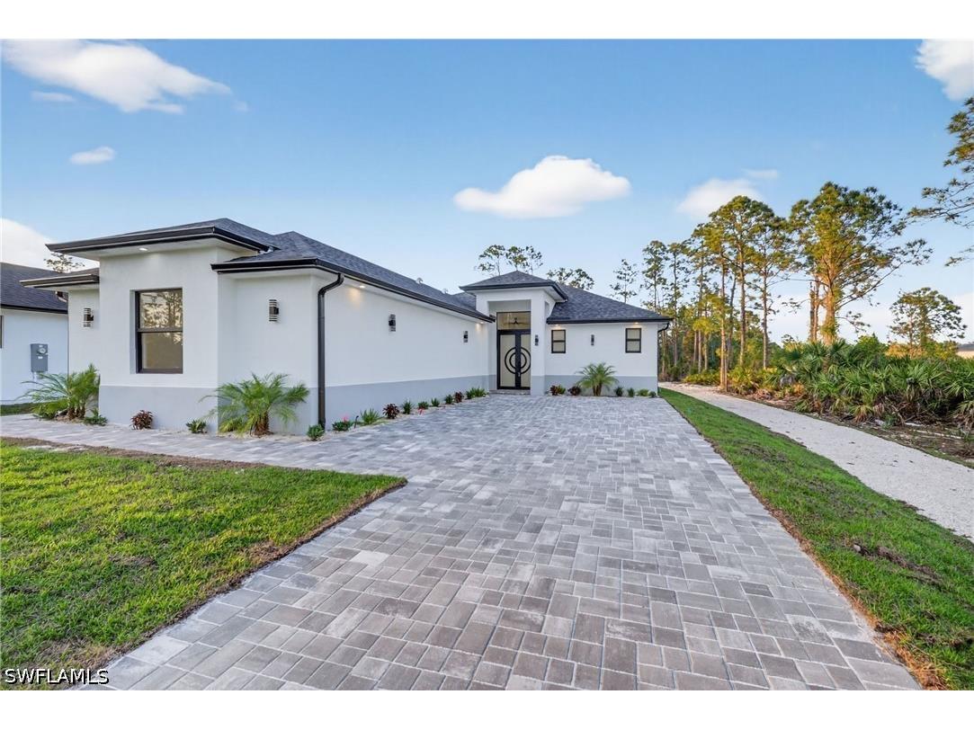 3565 43rd Avenue NE Naples FL 34120 225080117 image1