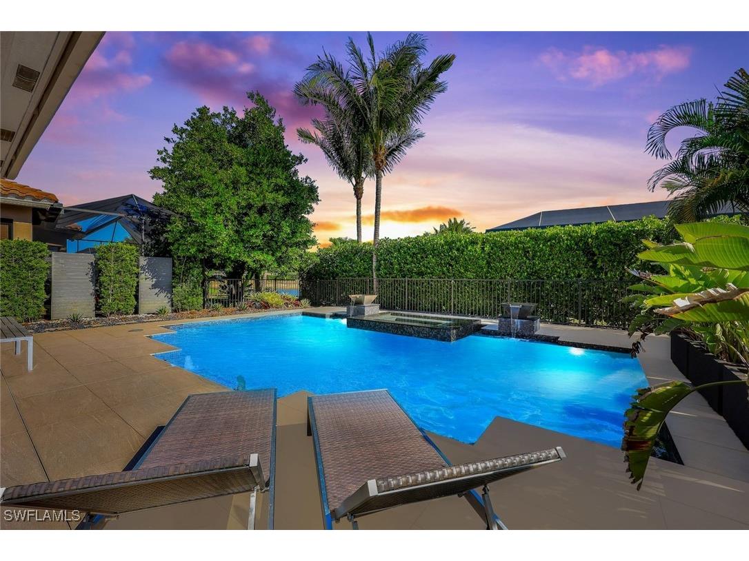 3565 Beaufort Court Naples FL 34119 226004224 image1