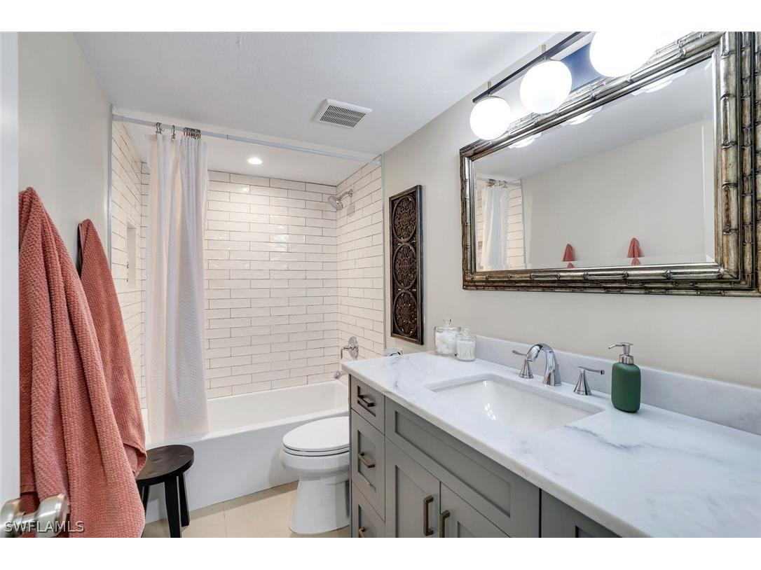 3569 Antarctic Circle #2105 Naples FL 34112 226011021 image13