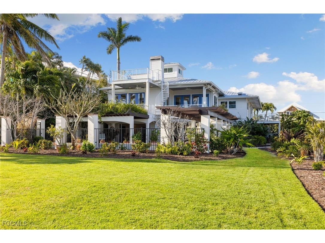 3569 San Carlos Drive Saint James City FL 33956 2026002528 image1
