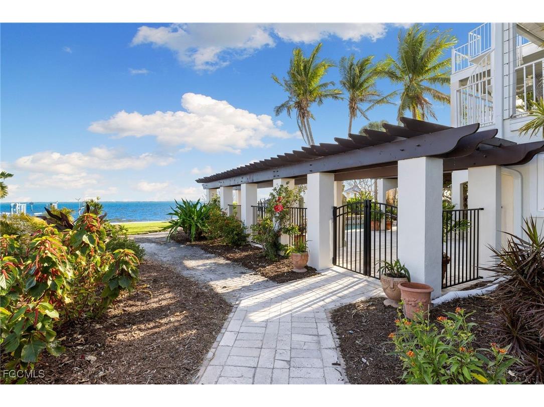 3569 San Carlos Drive Saint James City FL 33956 2026002528 image37