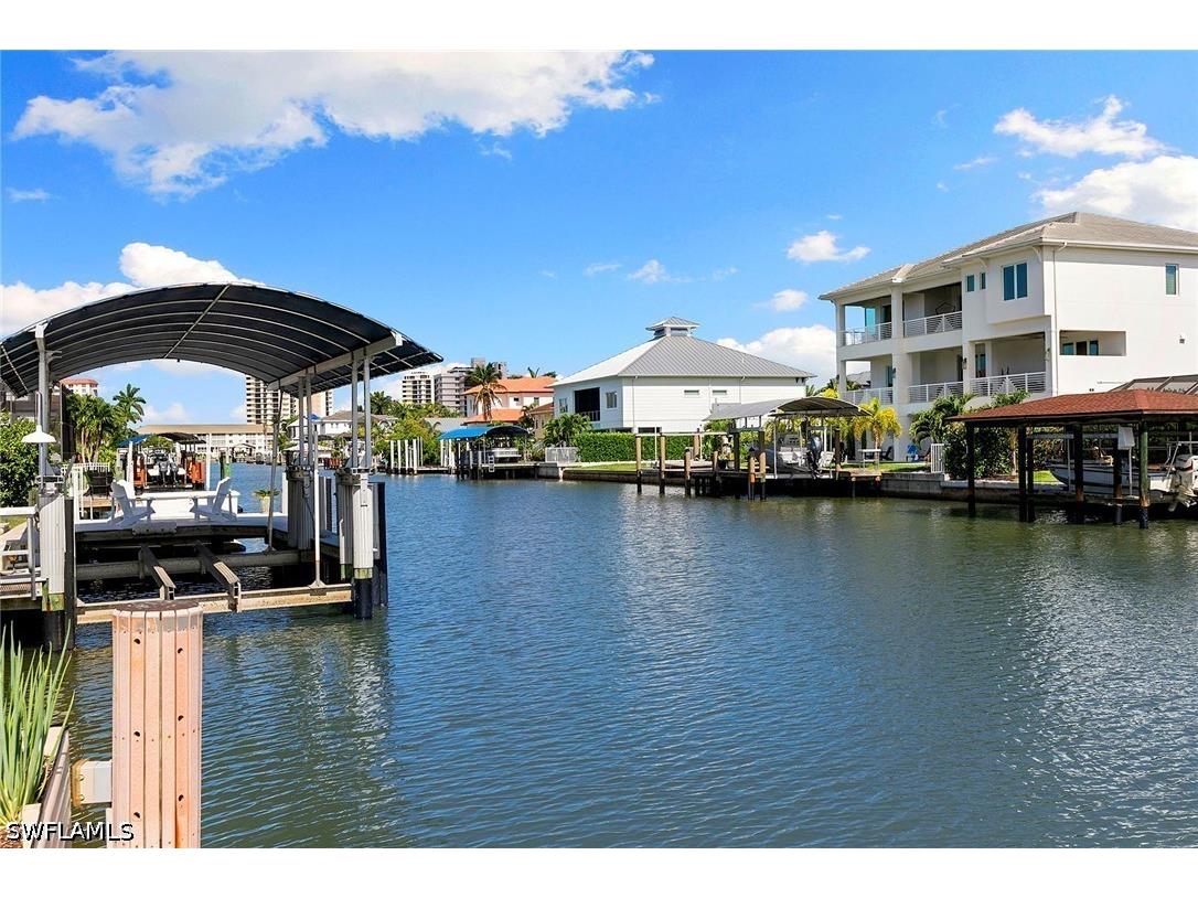 357 Egret Avenue Naples FL 34108 226023758 image17