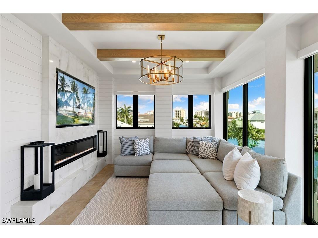357 Egret Avenue Naples FL 34108 226023758 image22