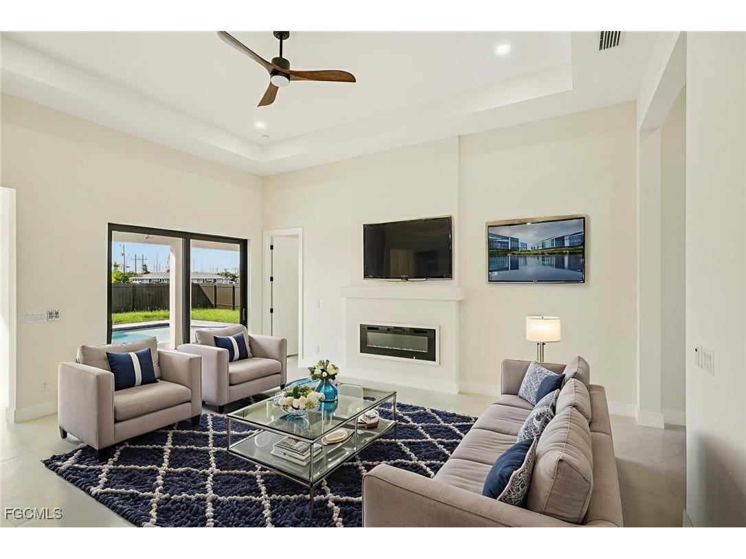 357 El Dorado Boulevard S Cape Coral FL 33991 2025000791 image13