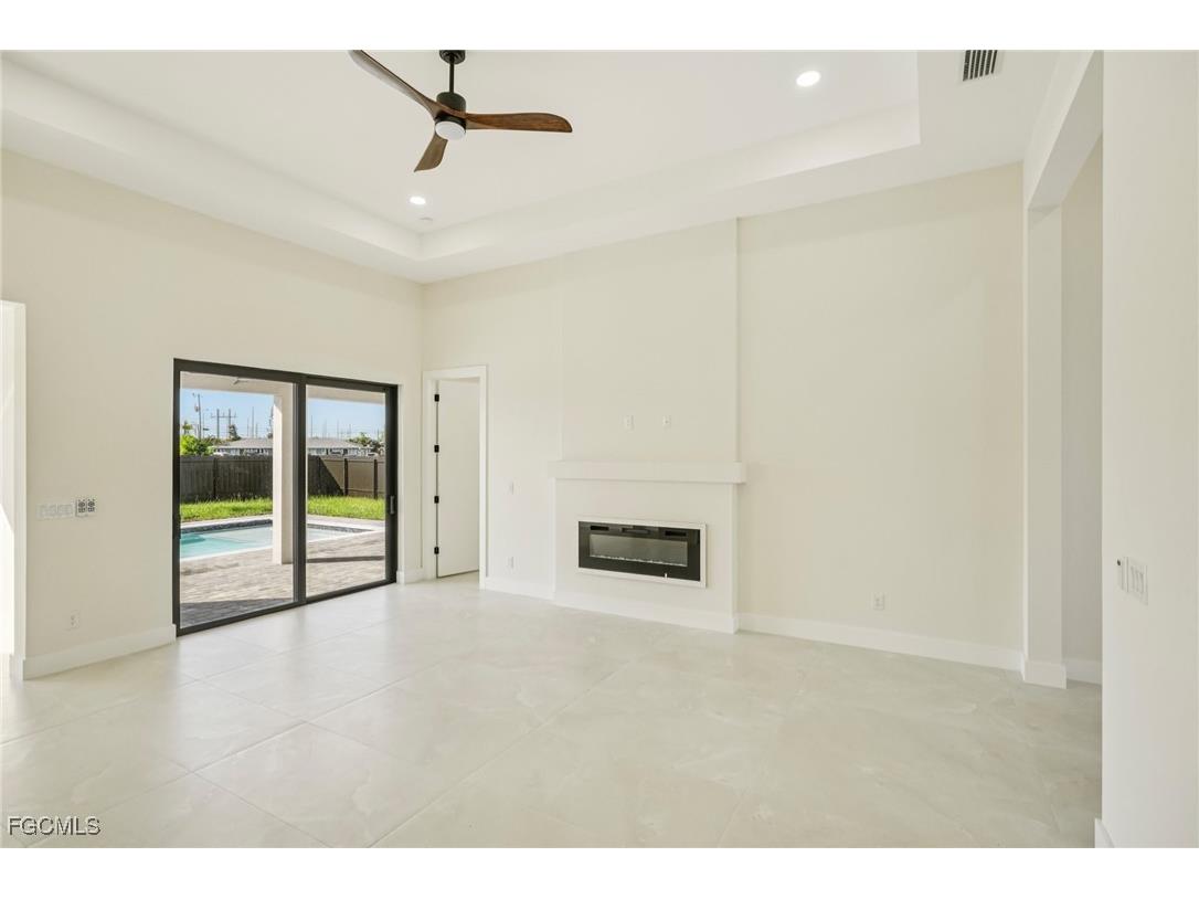 357 El Dorado Boulevard S Cape Coral FL 33991 2025000791 image14