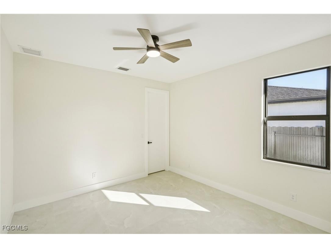 357 El Dorado Boulevard S Cape Coral FL 33991 2025000791 image25