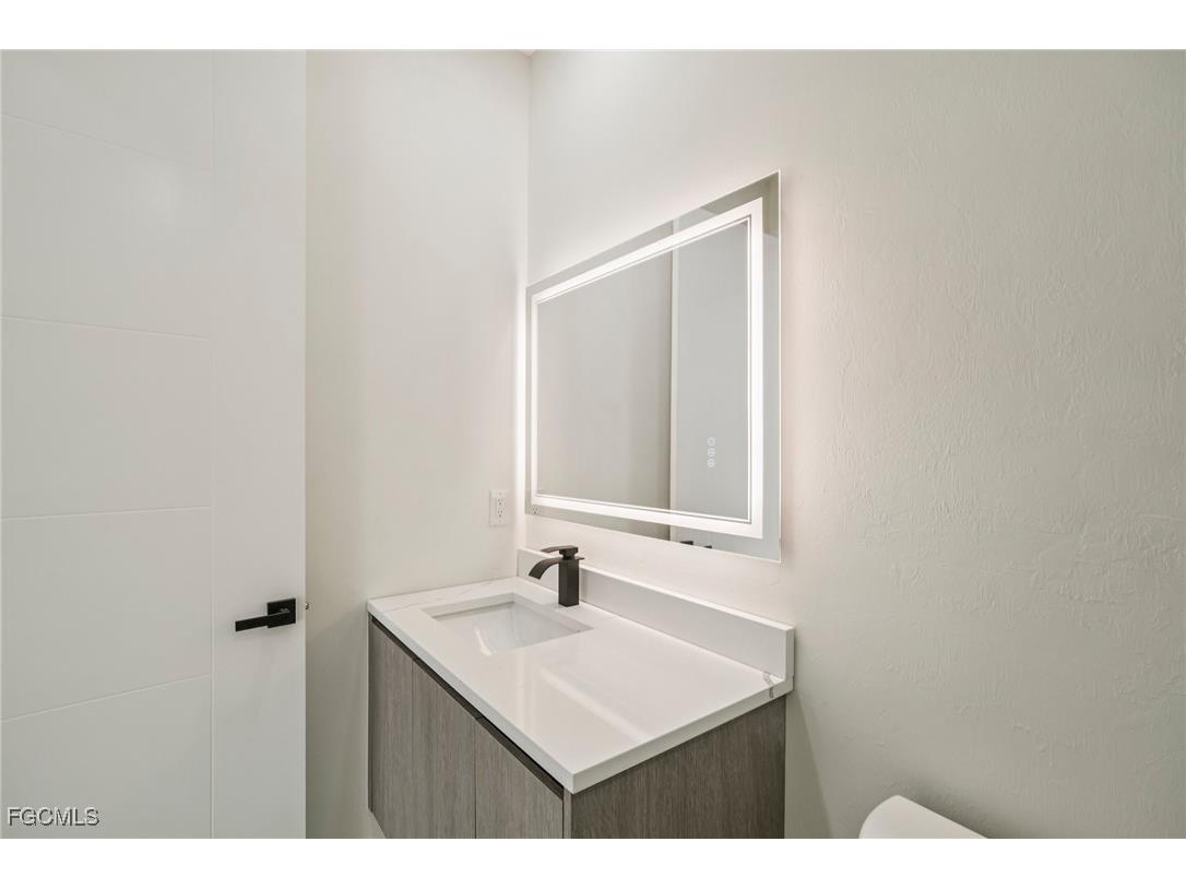 357 El Dorado Boulevard S Cape Coral FL 33991 2025000791 image30