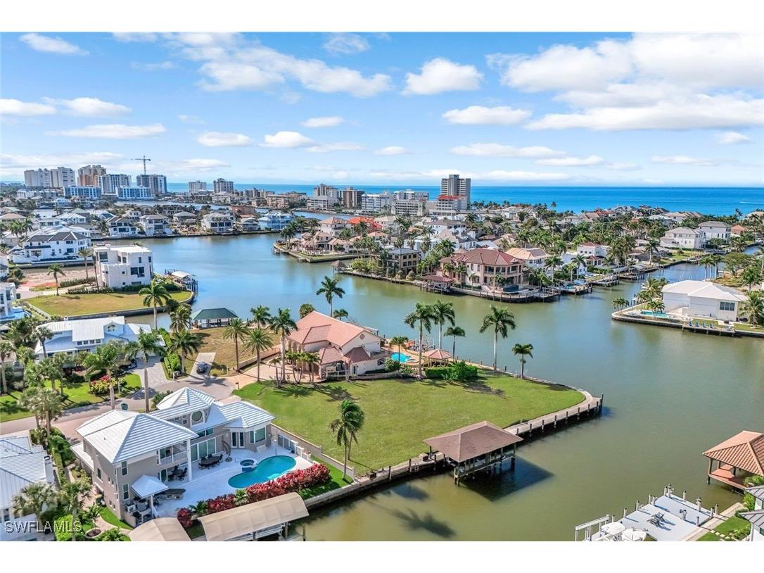 357 Germain Avenue Naples FL 34108 225081122 image8