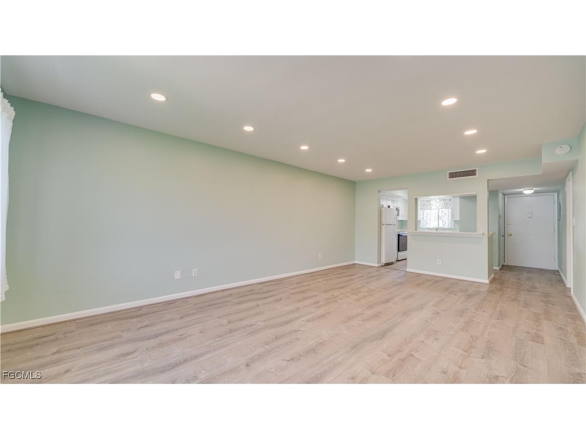 357 Joel Boulevard #216 Lehigh Acres FL 33936 2025023490 image10