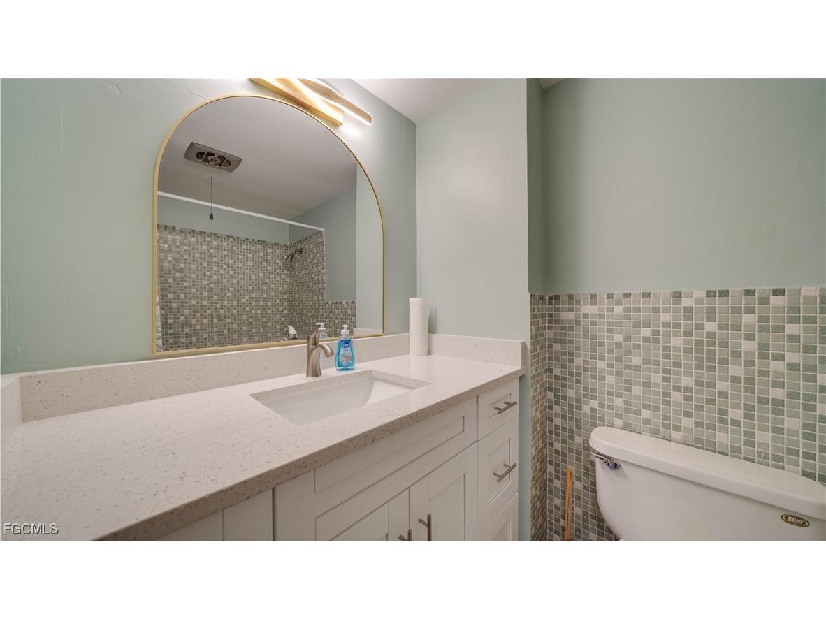 357 Joel Boulevard #216 Lehigh Acres FL 33936 2025023490 image16