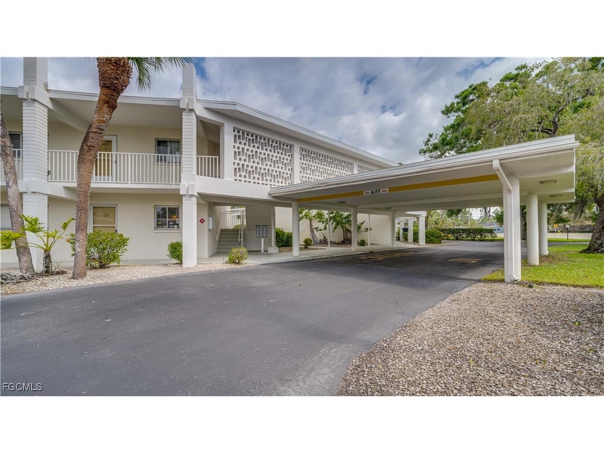 357 Joel Boulevard #216 Lehigh Acres FL 33936 2025023490 image3