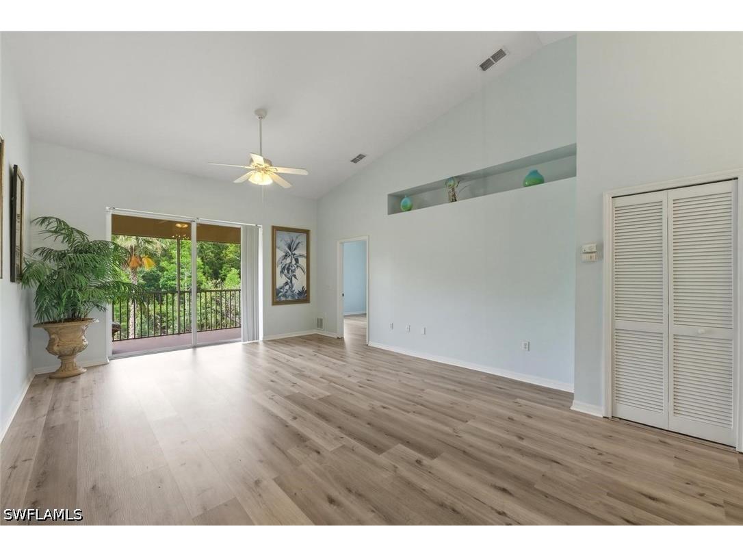 357 Robin Hood Circle #202 Naples FL 34104 226020256 image12
