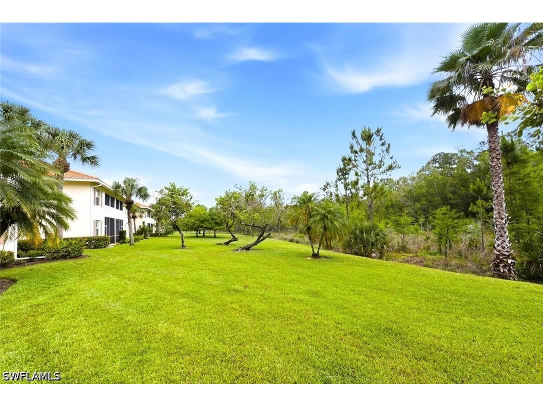 357 Robin Hood Circle #202 Naples FL 34104 226020256 image21