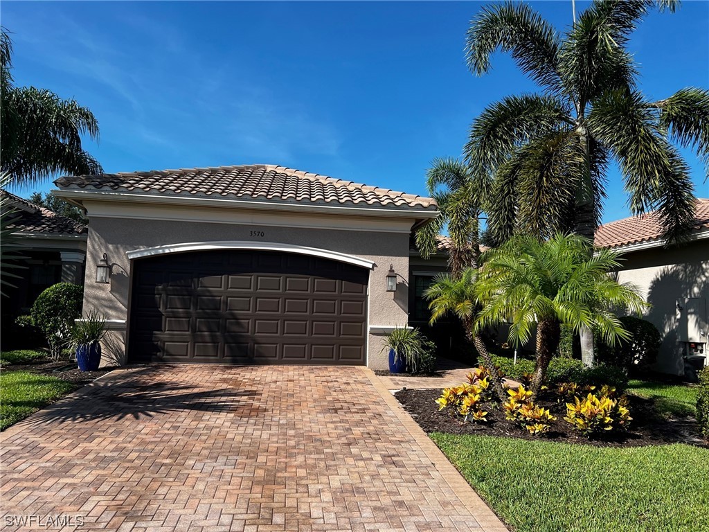 3570 Beaufort Court Naples FL 34119 223056108 image1