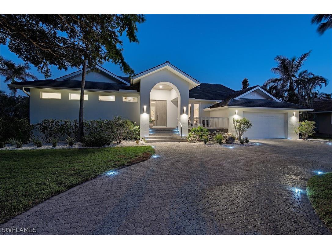 3570 Crayton Road Naples FL 34103 223007360 image1