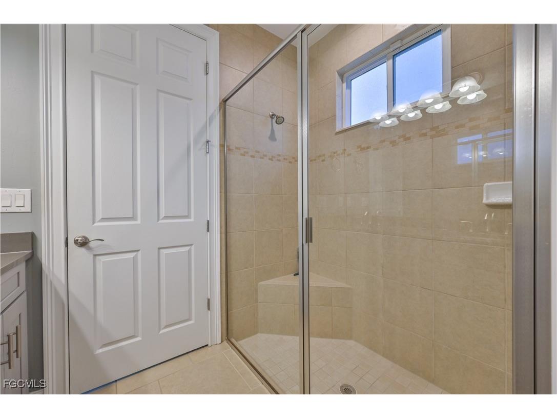 3571 Brittons Court Fort Myers FL 33916 2025020365 image22