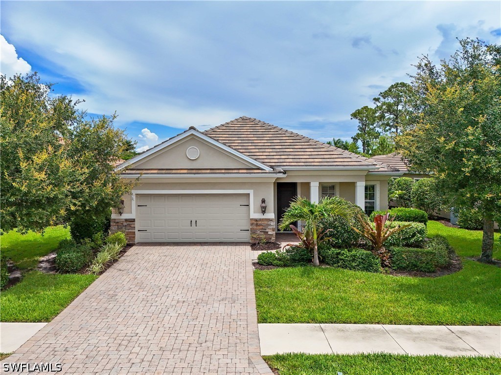 3571 Canopy Circle Naples FL 34120 226023064 image1