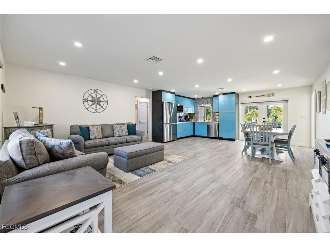 3571 Emerald Avenue Saint James City FL 33956 2025024253 image6