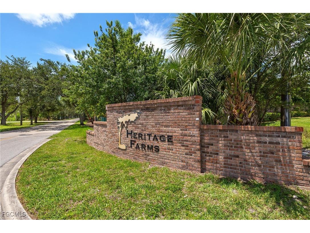 3571 Heritage Lane Fort Myers FL 33908 2026004018 image50