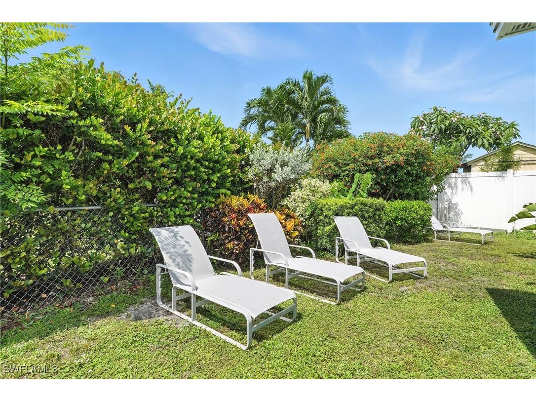 3571 Santiago Way Naples FL 34105 226001208 image38