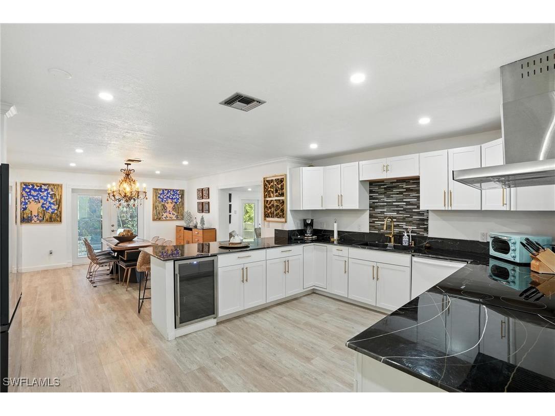 3571 Santiago Way Naples FL 34105 226001208 image8