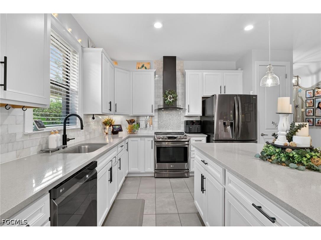 3573 E Hampton Circle Alva FL 33920 2026019176 image21