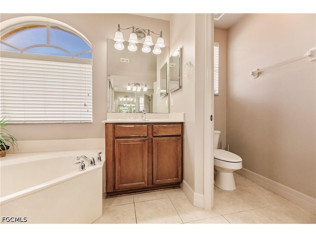3573 Malagrotta Circle Cape Coral FL 33909 2026024136 image26