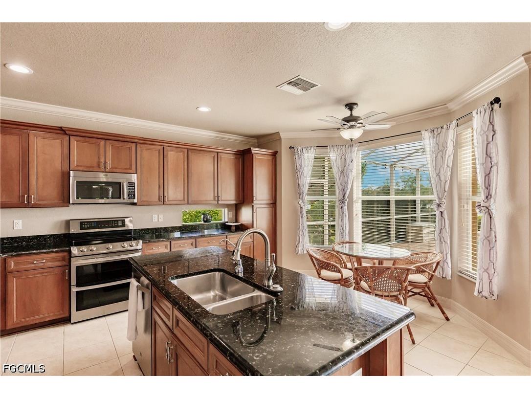 3573 Malagrotta Circle Cape Coral FL 33909 2026029309 image17