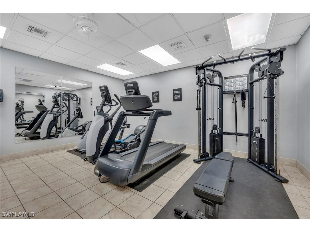 3577 Corinthian Way Naples FL 34105 226012244 image21