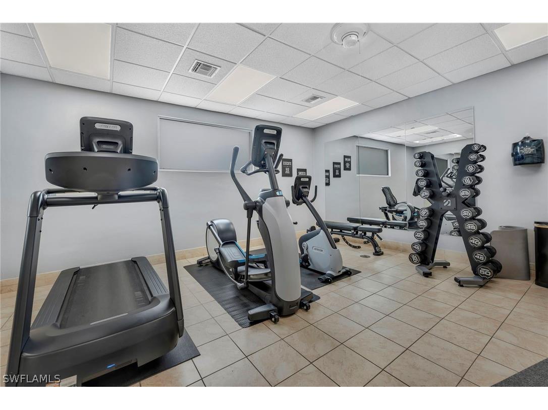 3577 Corinthian Way Naples FL 34105 226012244 image22