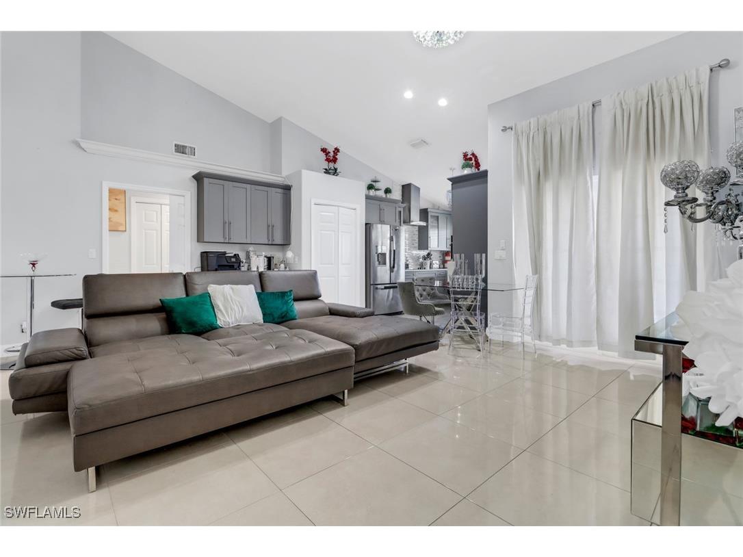 3579 Kent Drive Naples FL 34112 225064533 image10