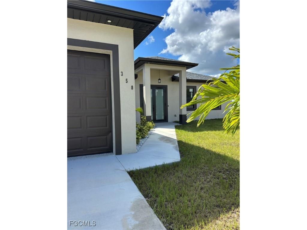 358 Charwood Avenue S Lehigh Acres FL 33974 2025011525 image5