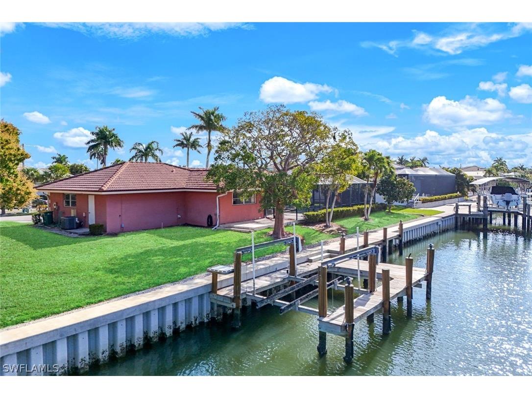 358 Grapewood Court Marco Island FL 34145 226011138 image5
