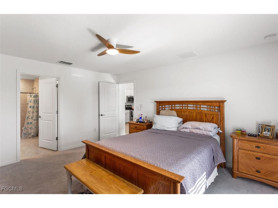 358 Pembroke Street Lehigh Acres FL 33974 2025023696 image8