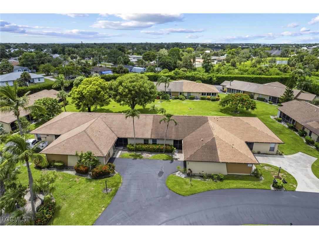 3580 Boca Ciega Drive #F35 Naples FL 34112 2025003570 image2