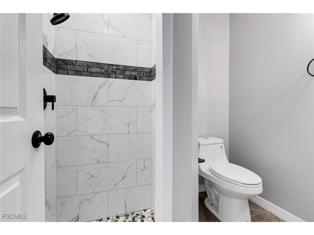 3580 Gondola Lane Saint James City FL 33956 2025020860 image11