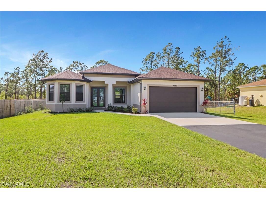 3582 47th Avenue NE Naples FL 34120 223011927 image1